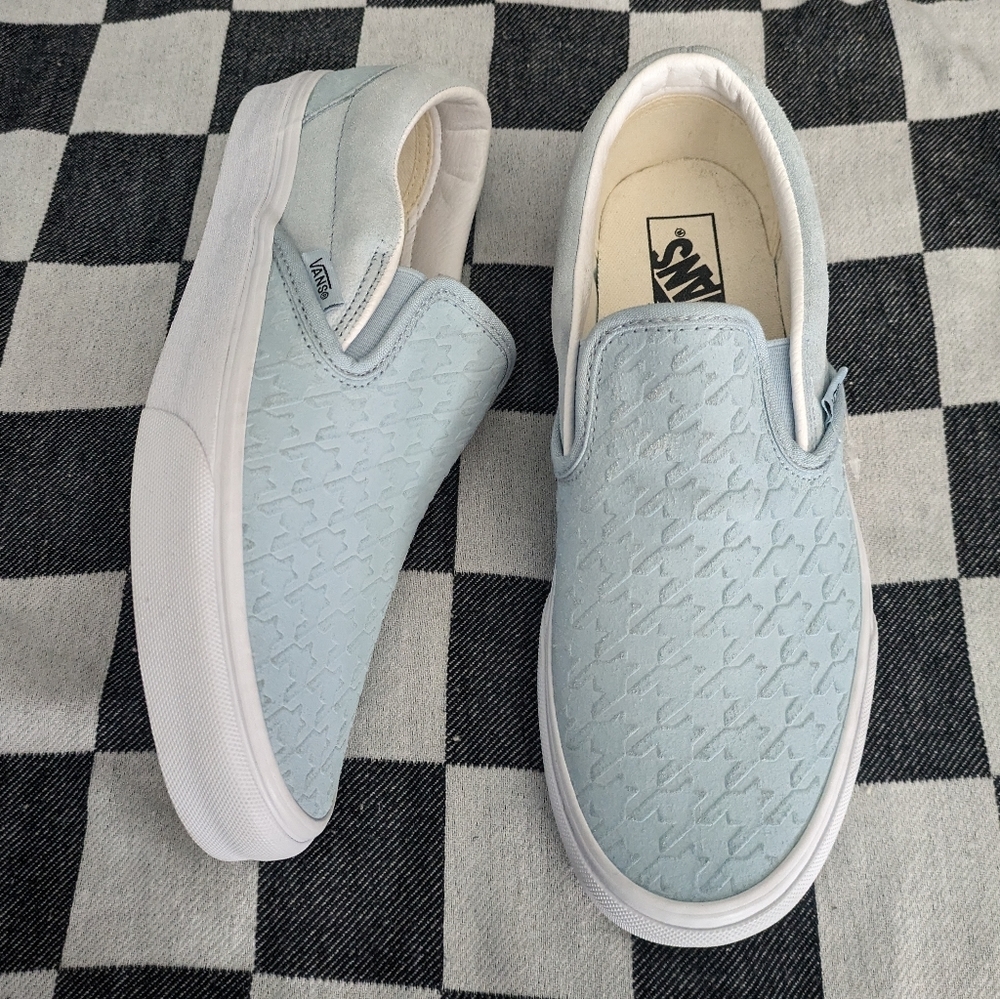 Vans Slip On Embossed Women 9.5 Classic Blue and White